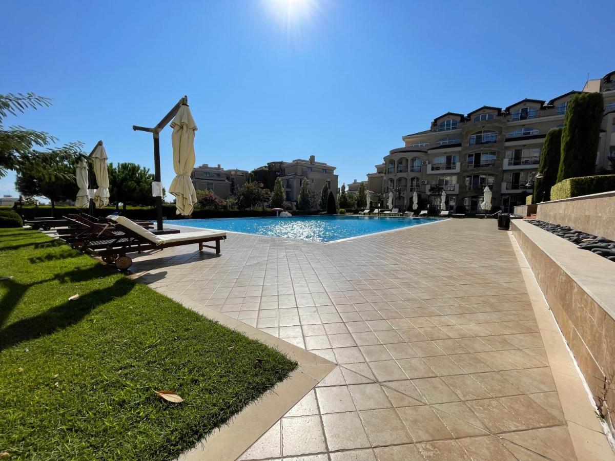 Provence Deluxe Apartment In Atia Resort Tsjernomorets Eksteriør bilde